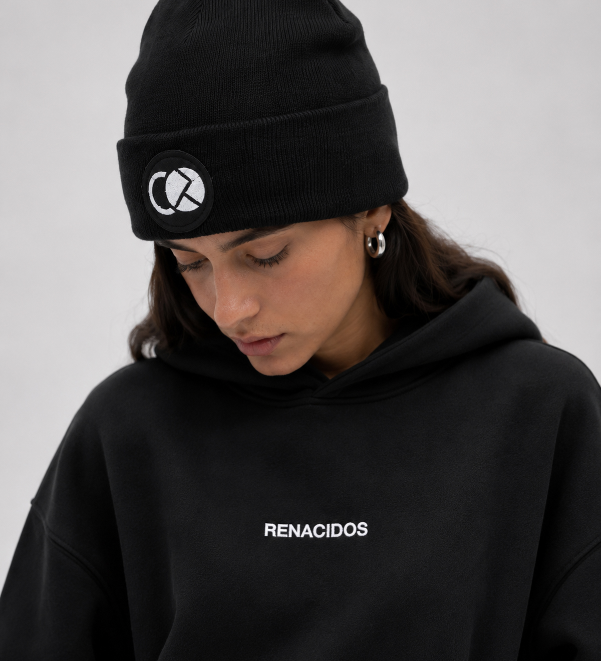 Outfit Cinco Ejes y Gorro Lana Detalle